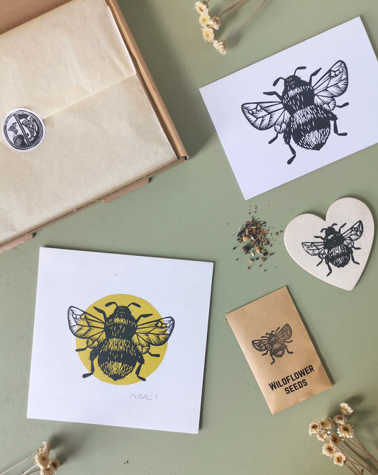 Bumblebee gift box, letterbox gift set