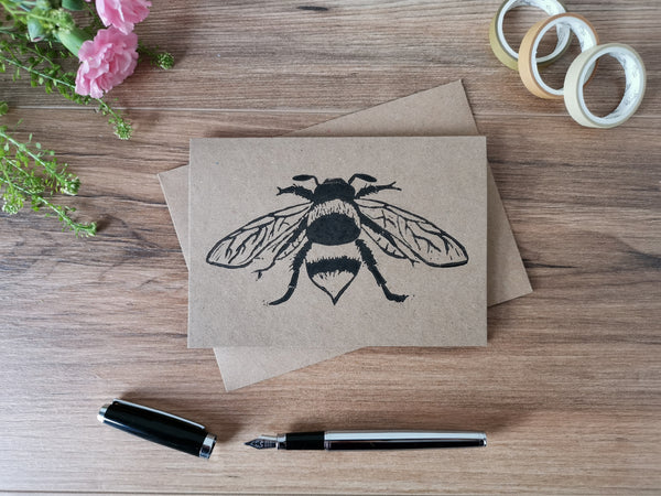 Bumblebee greeting card - on Kraft