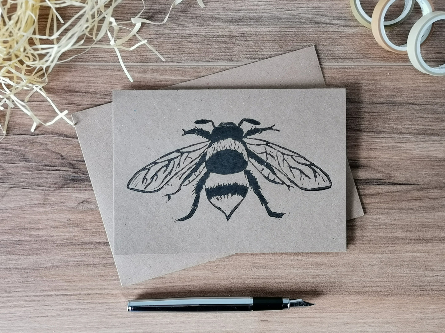 Bumblebee greeting card - on Kraft